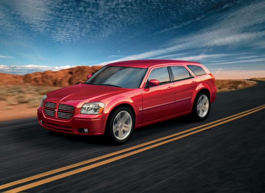  Dodge Magnum R/T 2005 года  (фото 30 из 39)
